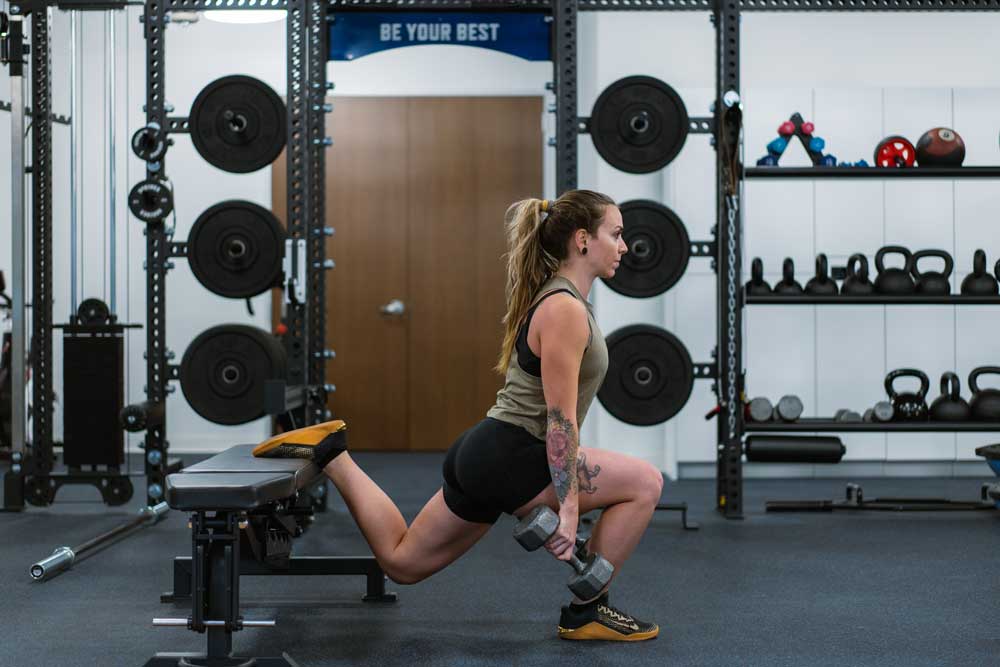 DB-Bulgarian-Split-Squat-2 Bulgarian split squat
