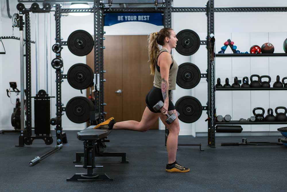 DB-Bulgarian-Split-Squat Bulgarian Split Squat