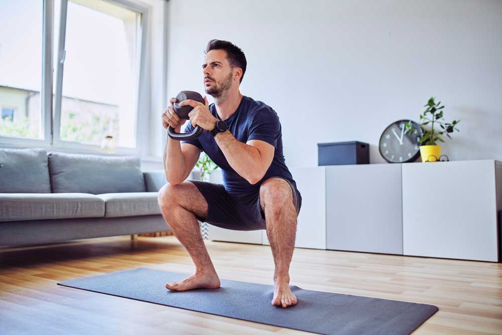Goblet-squats-guy